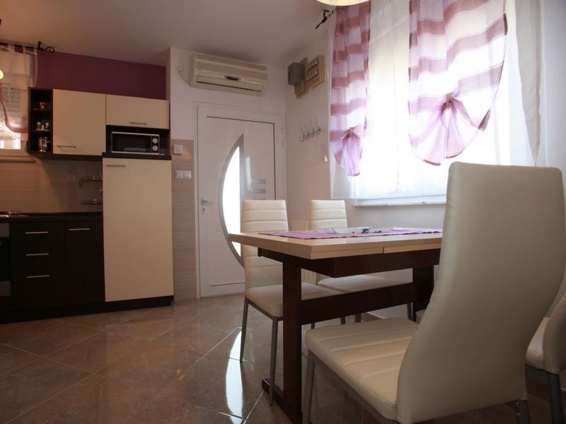 Akvarij - One Bedroom Baška Extérieur photo